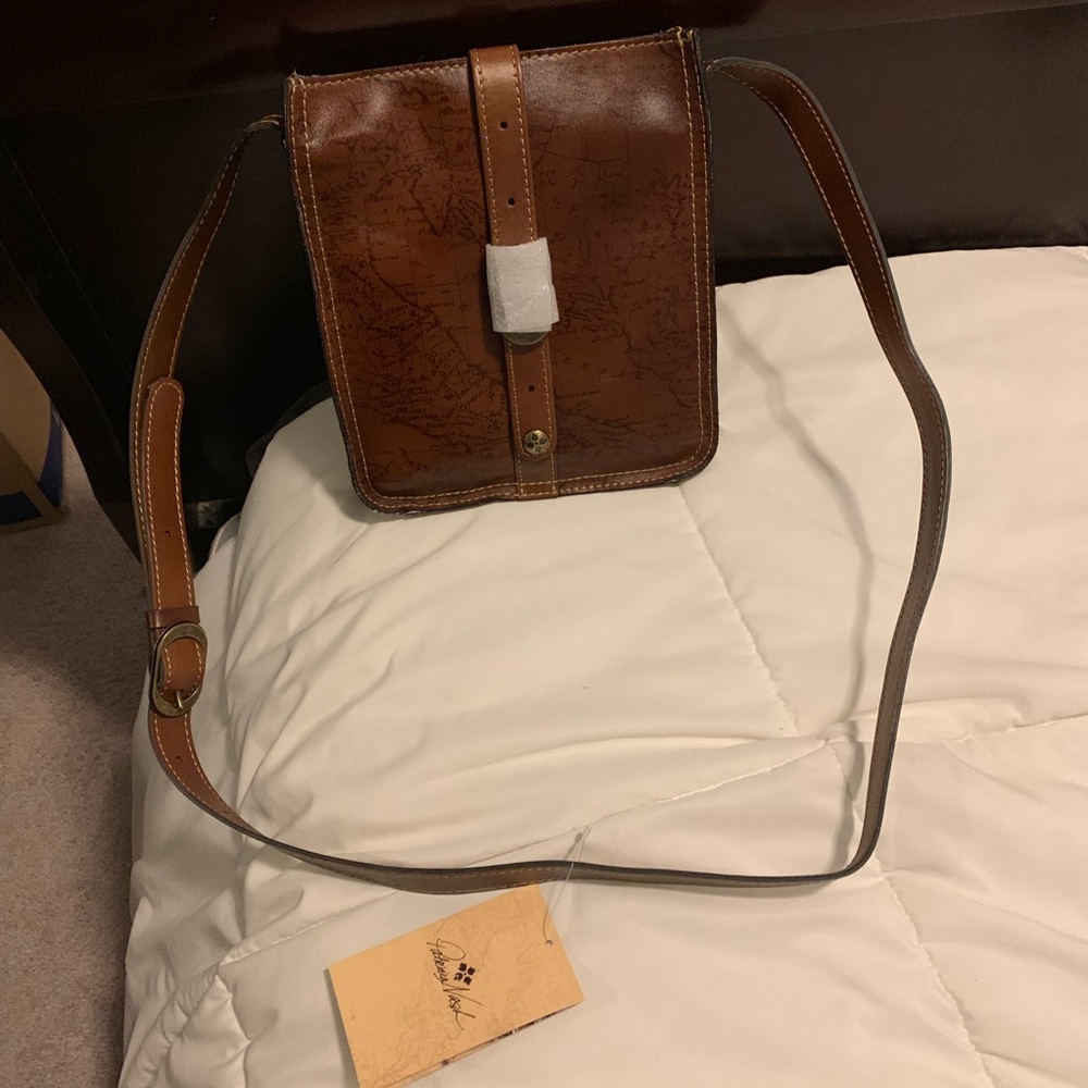NWT Patricia Nash crossbody leather bag